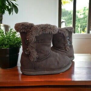 🌍5/$10🌏 Size 12 Girl's Furry Winter Boots